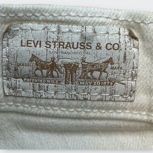 LEVI Y2K Too Superlow White Jeans 9 | Low Rise Straight | Coastal Retro Resort - Picture 9 of 13